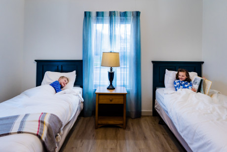 Inn at Haystack Rock - Children Sleeping